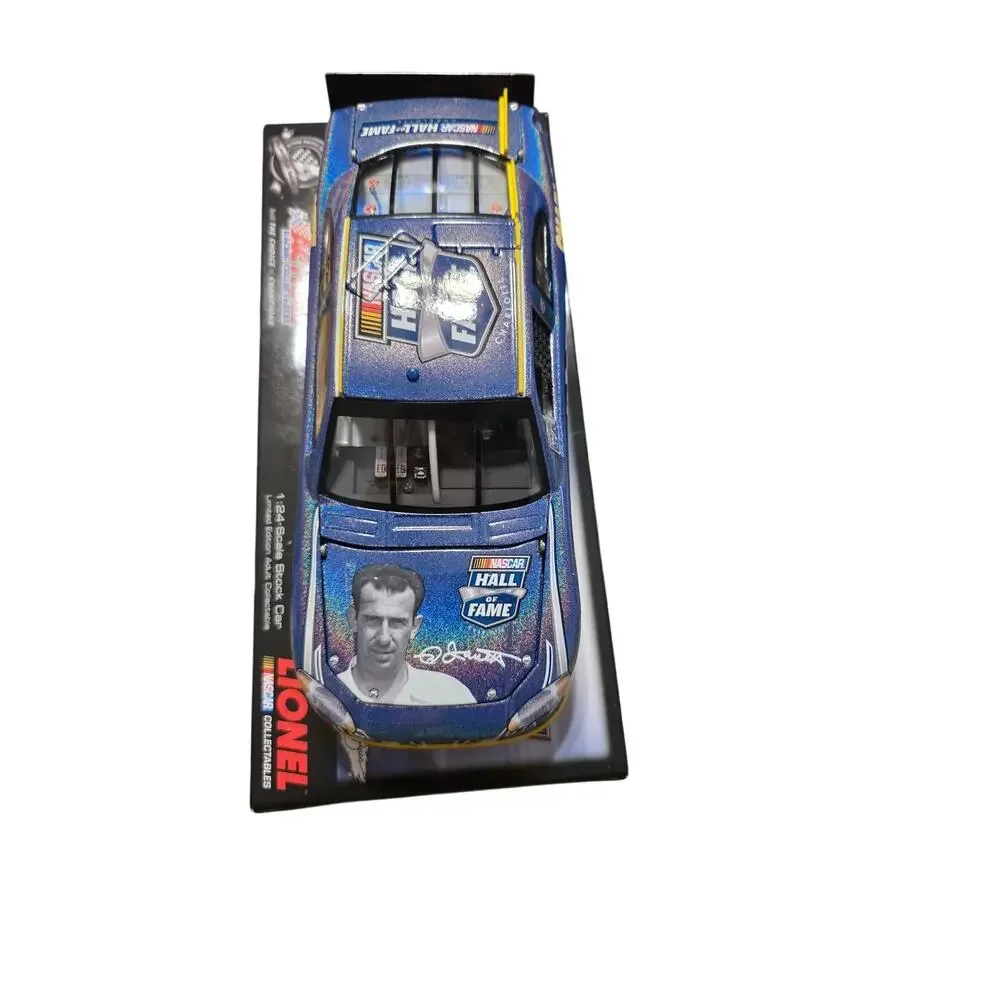 Ned Jarrett NASCAR Hall of Fame 2011 Action Lionel 1:24 1 of 598